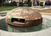 Reliques d'un bunker dans les boulevard de Martyrs de la Nation 
