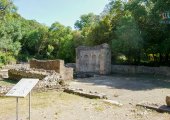 Au sein de la parc archéologique de Butrint