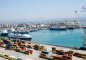 Port de Durres - le plus grand dans le pays